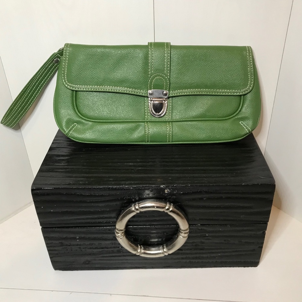 Green Clutch Purse with Wrist Strap